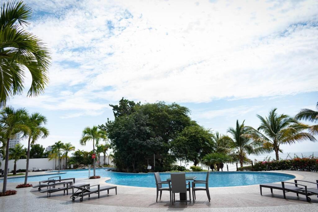 M3 Lujoso Y Comodo Departamento Con Playa 2 Piscinas Cancha De Tenis Jacuzzi Seguridad 24 Horas Manta Εξωτερικό φωτογραφία